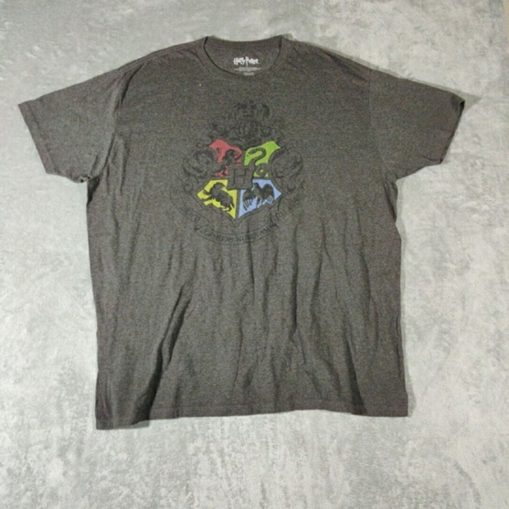 Harry Potter Shirt Mens XXL gray Hogwarts House Crest Gray‎ Short Sleeve Draco
